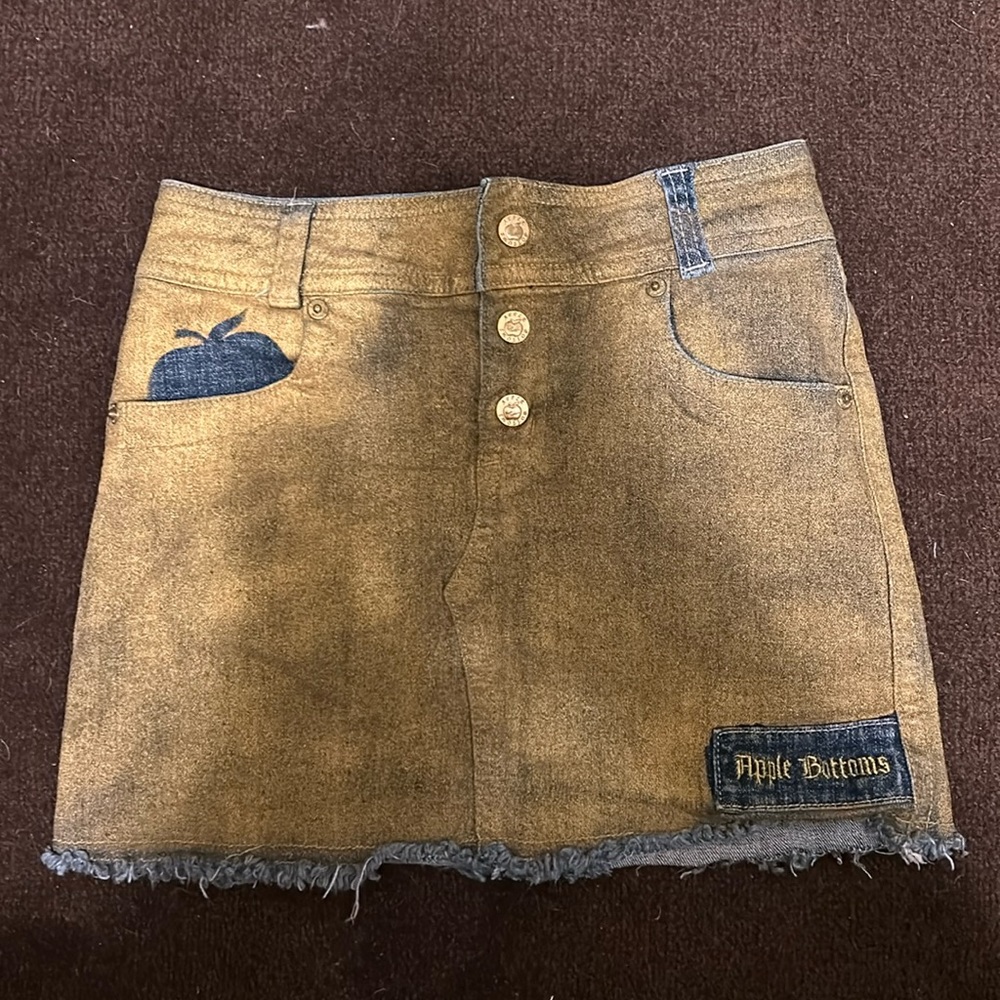 Apple Bottoms 🍎 Gold Metallic Denim Skirt